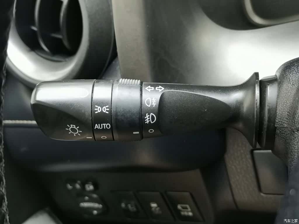 Toyota RAV4, 2018 21