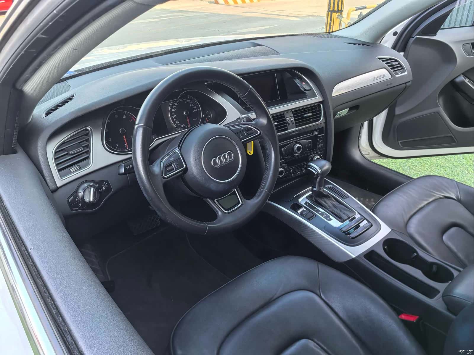 Audi A4, 2014 7