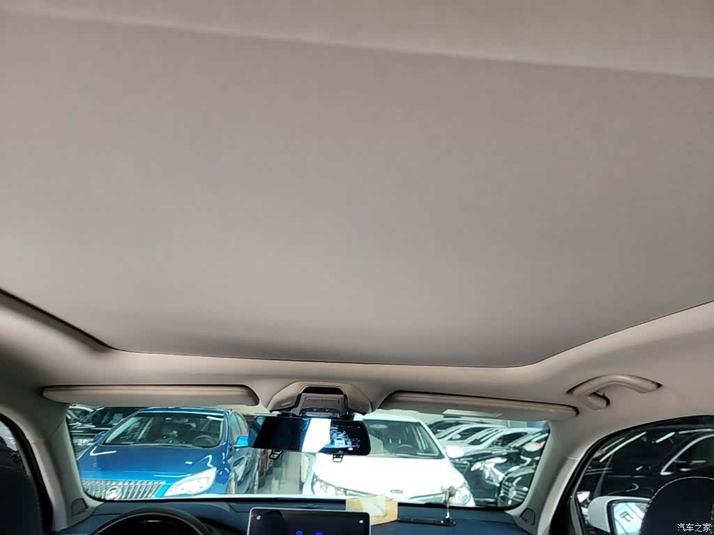 Geely Preface, 2021 18