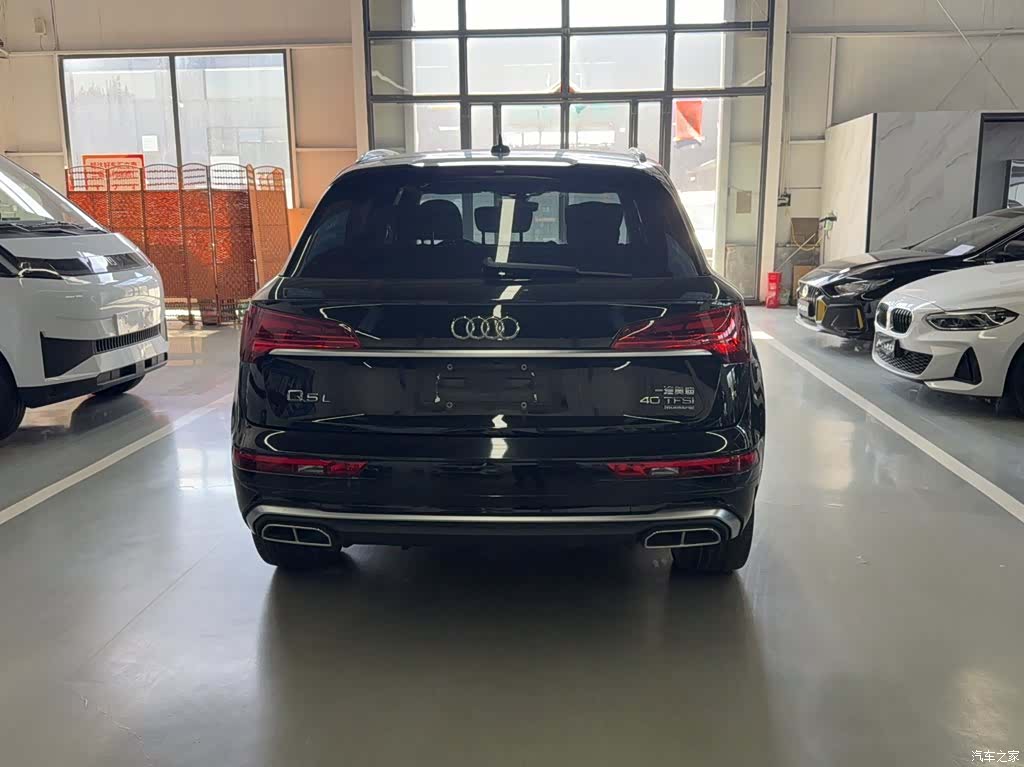 Audi Q5L, 2022 12