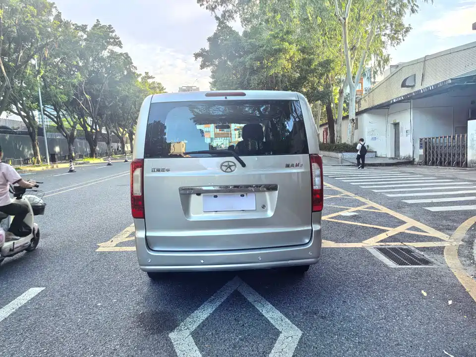 JAC Refine Ruifeng M3