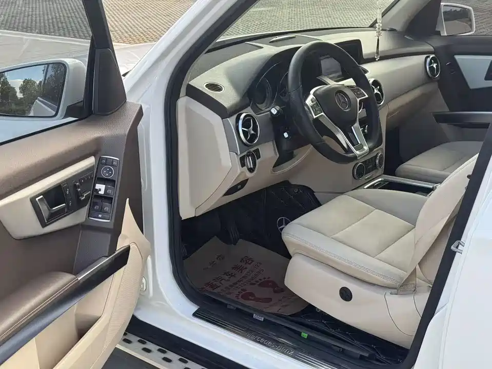 Mercedes-Benz GLK class