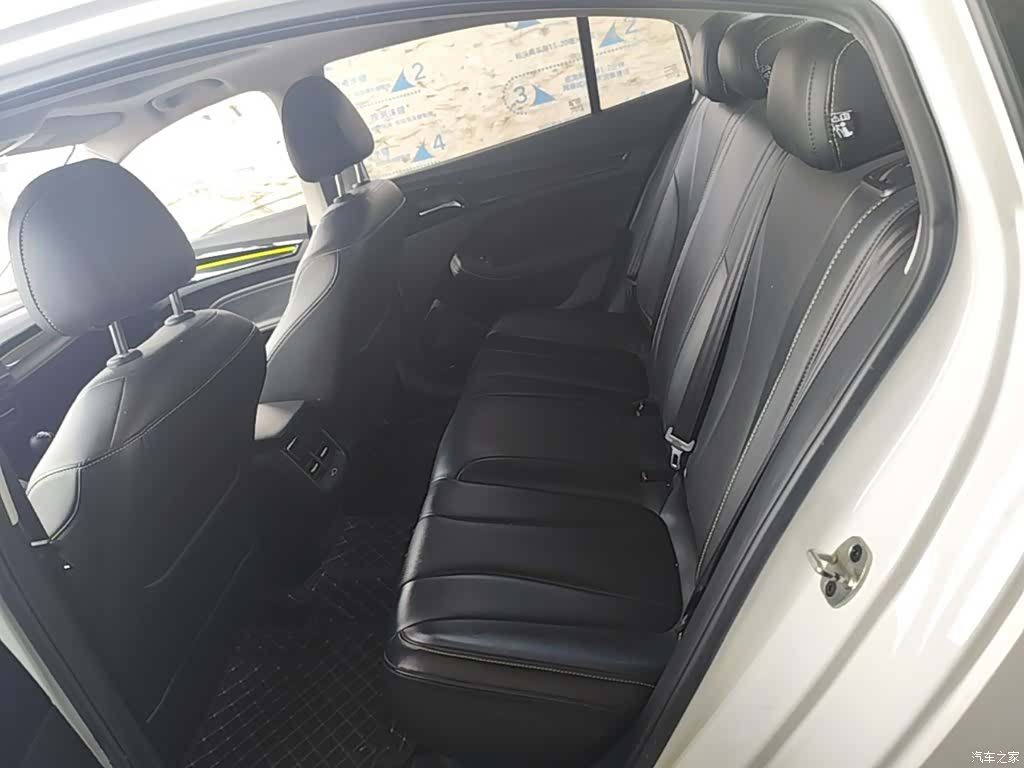 Roewe i5, 2021 17