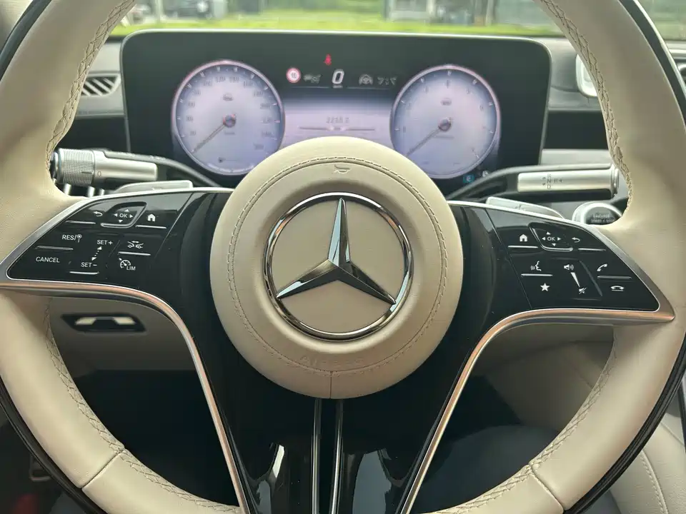 Mercedes-Benz Maybach S-class