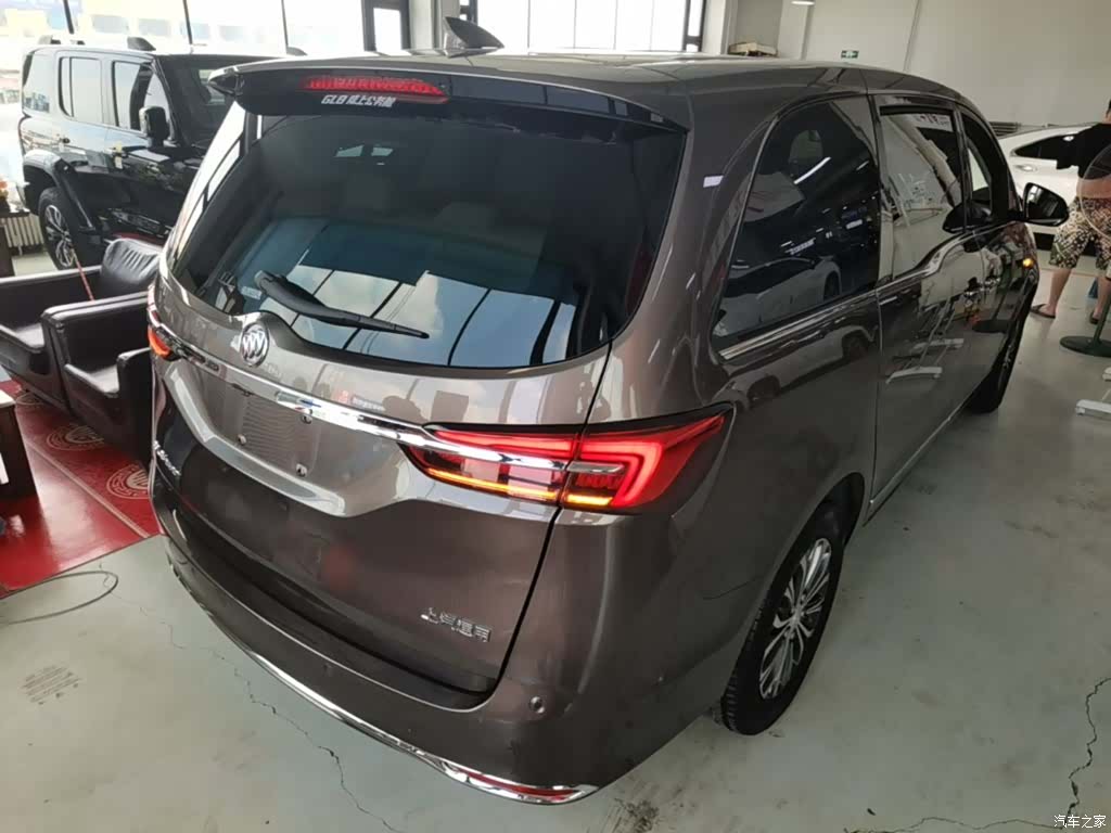 Buick GL8, 2021 7