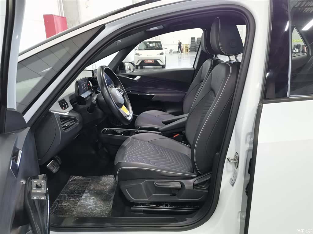 Volkswagen ID.3, 2023 10