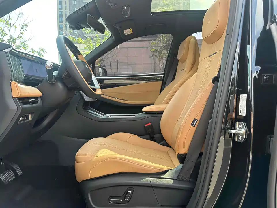 Geely Galaxy Galaxy L7