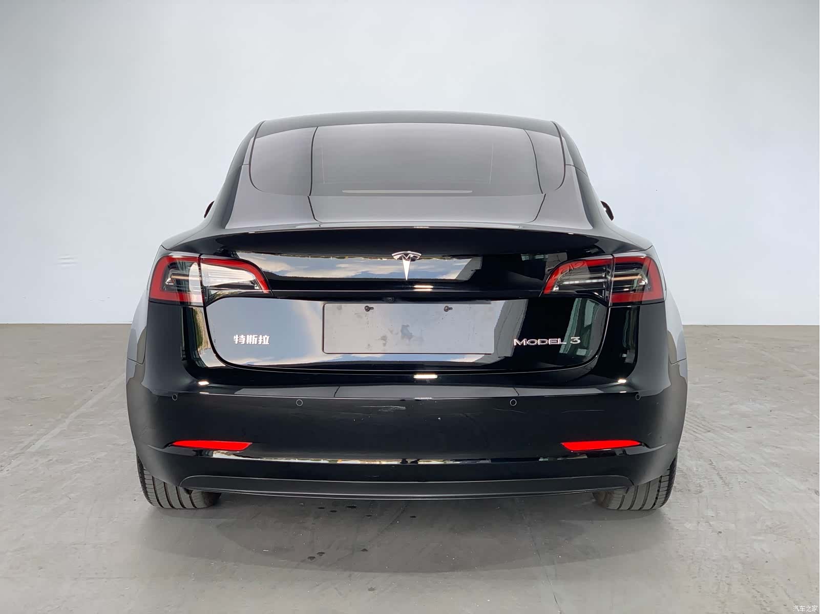 Tesla Model 3, 2023 6