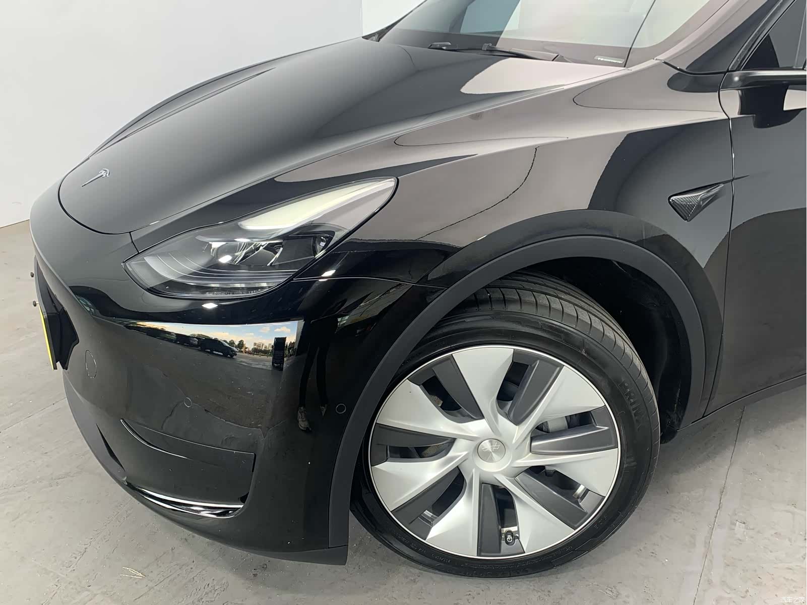 Tesla Model Y, 2022 11