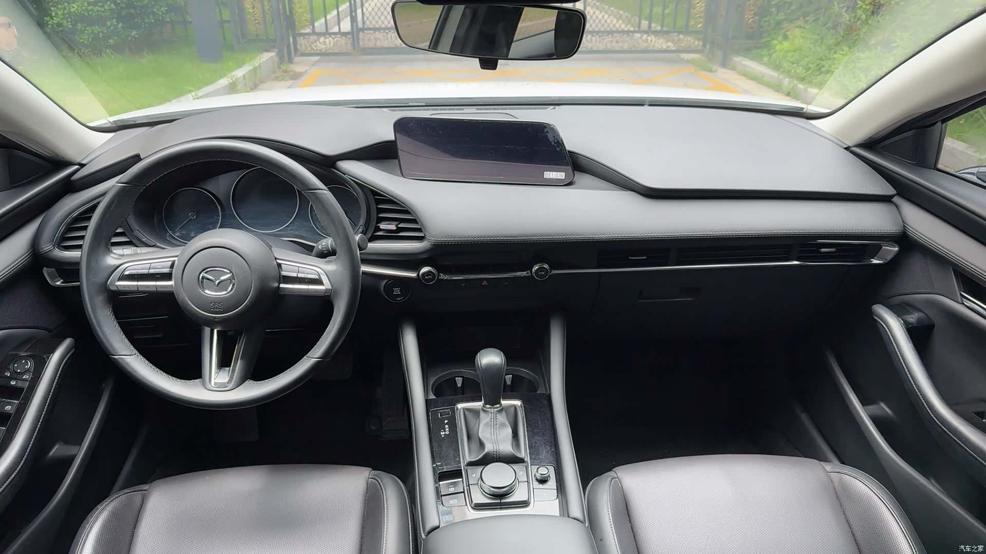 Mazda Mazda3, 2020 все фото