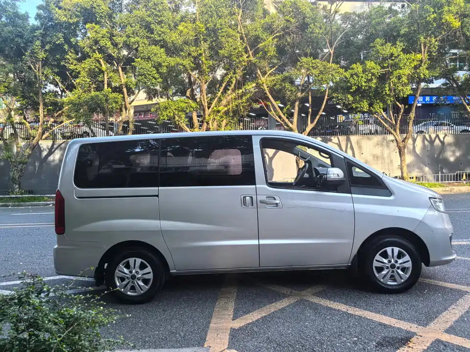 JAC Refine Ruifeng M3