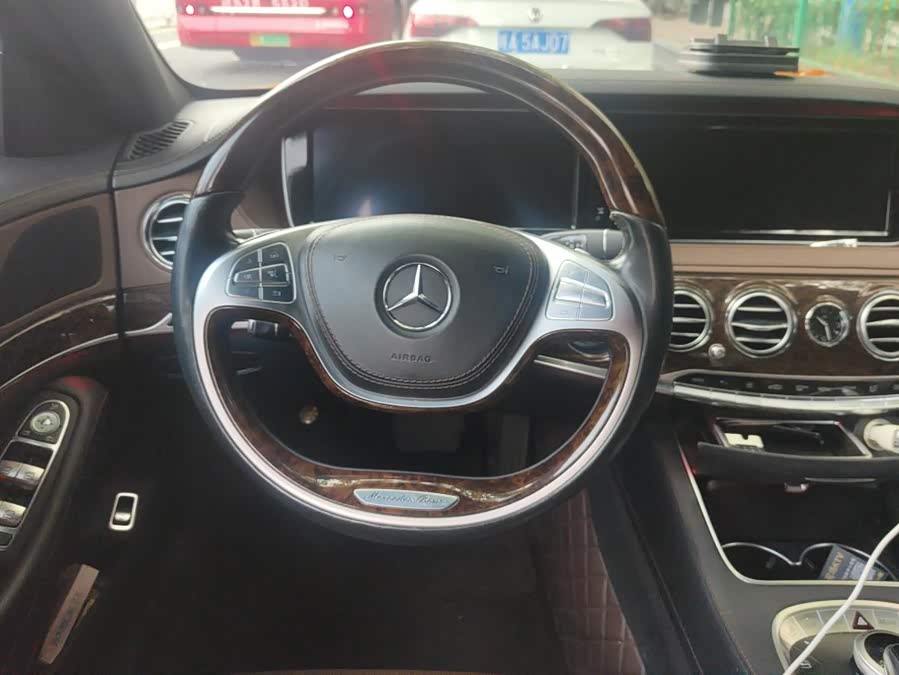 Mercedes-Benz S-Class 2016, фото 15