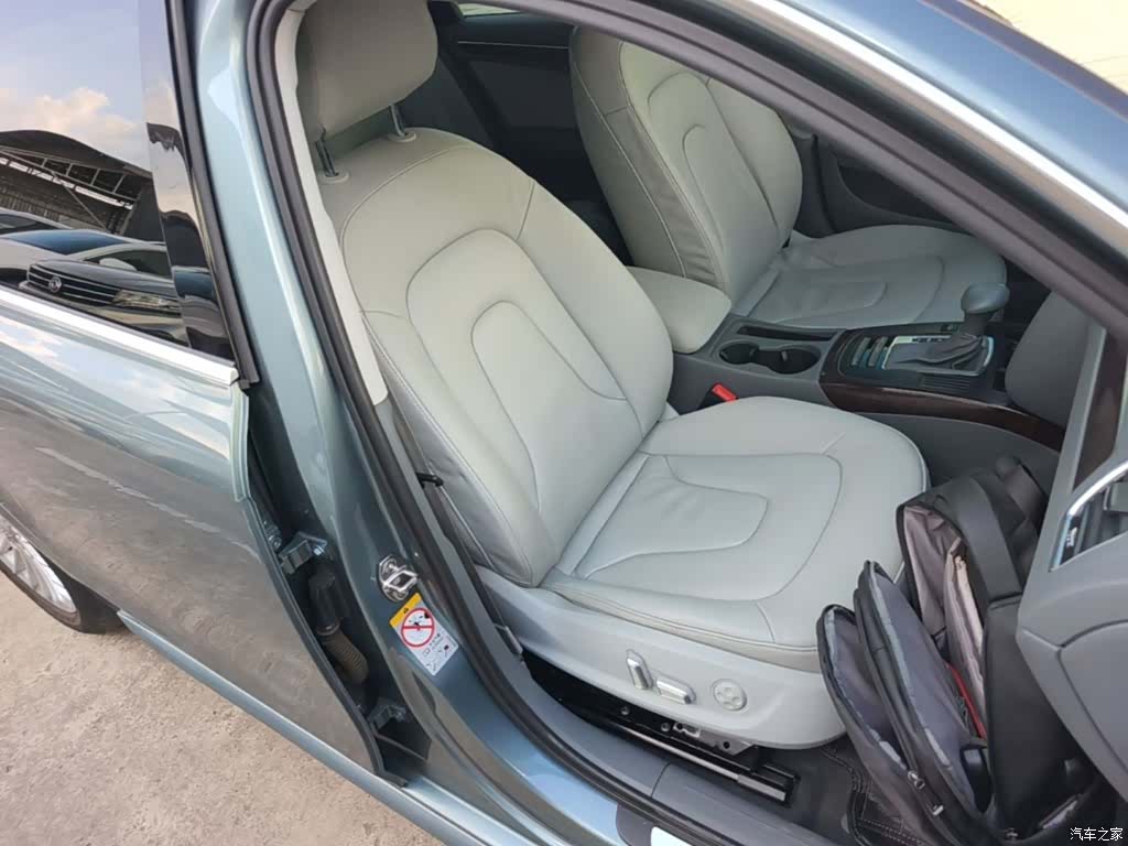 Audi A4L, 2016 25