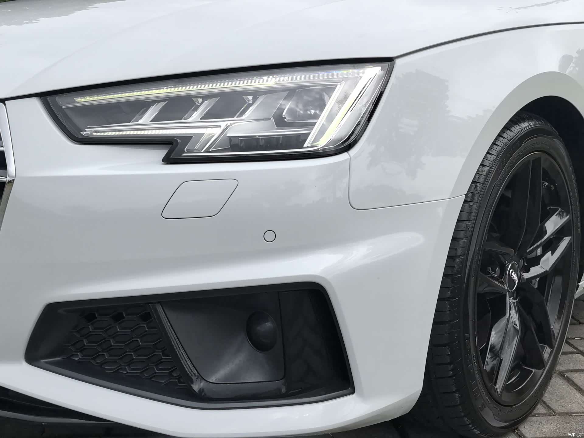 Audi A4, 2020 10