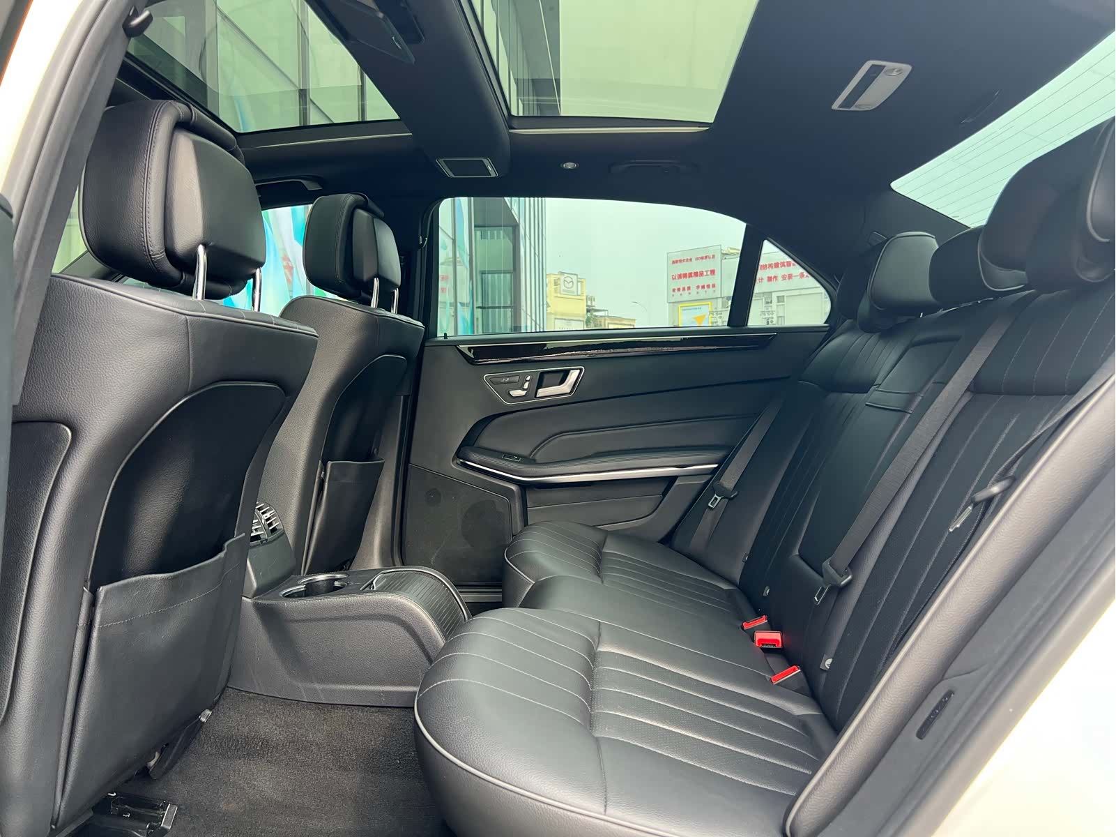 Mercedes-Benz E-Class, 2015 17