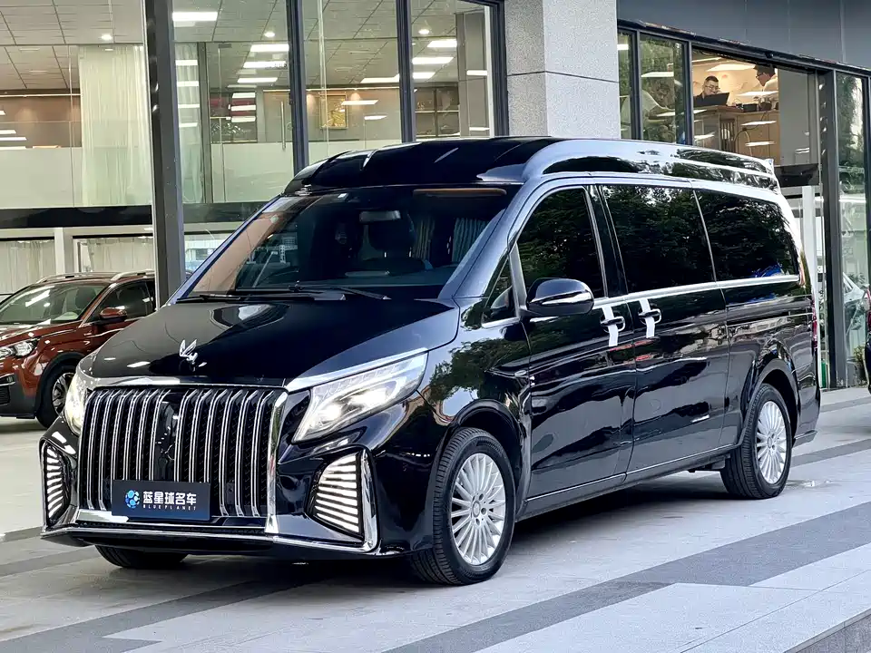 Mercedes-Benz V-class
