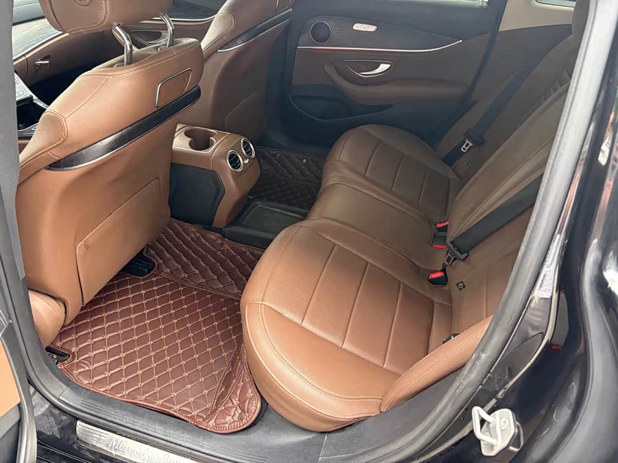 Mercedes-Benz E-Class 2016, фото 5