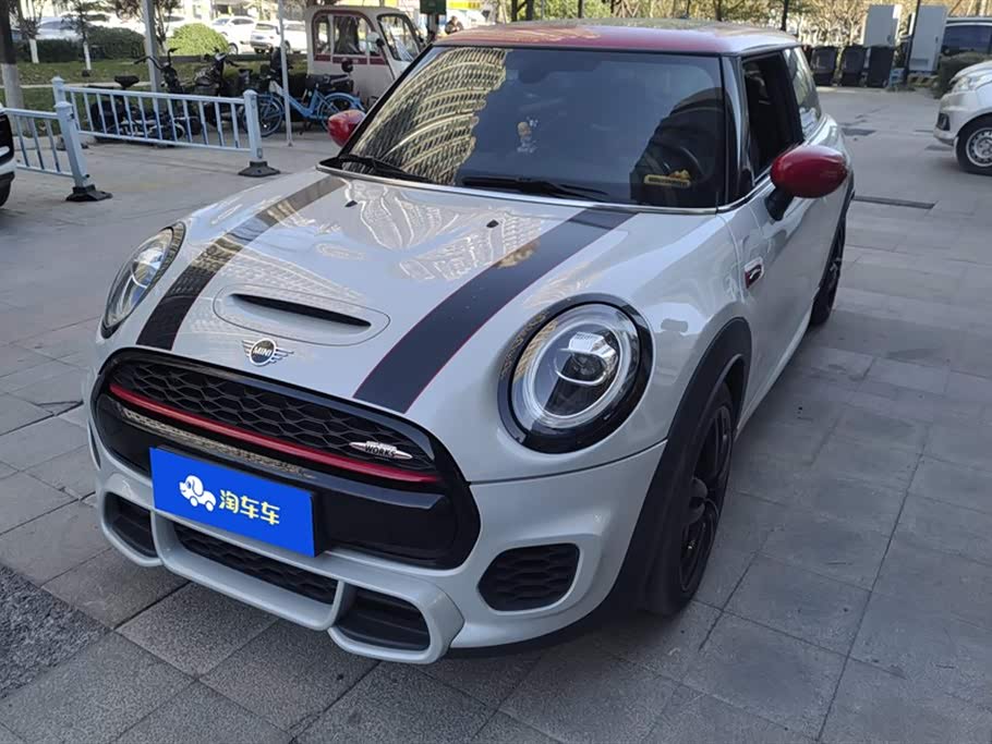 MINI JCW