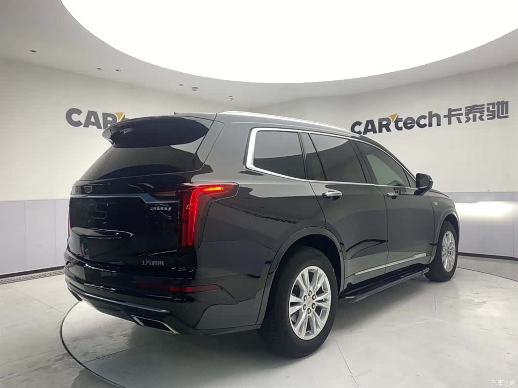 Cadillac XT6, 2021 все фото