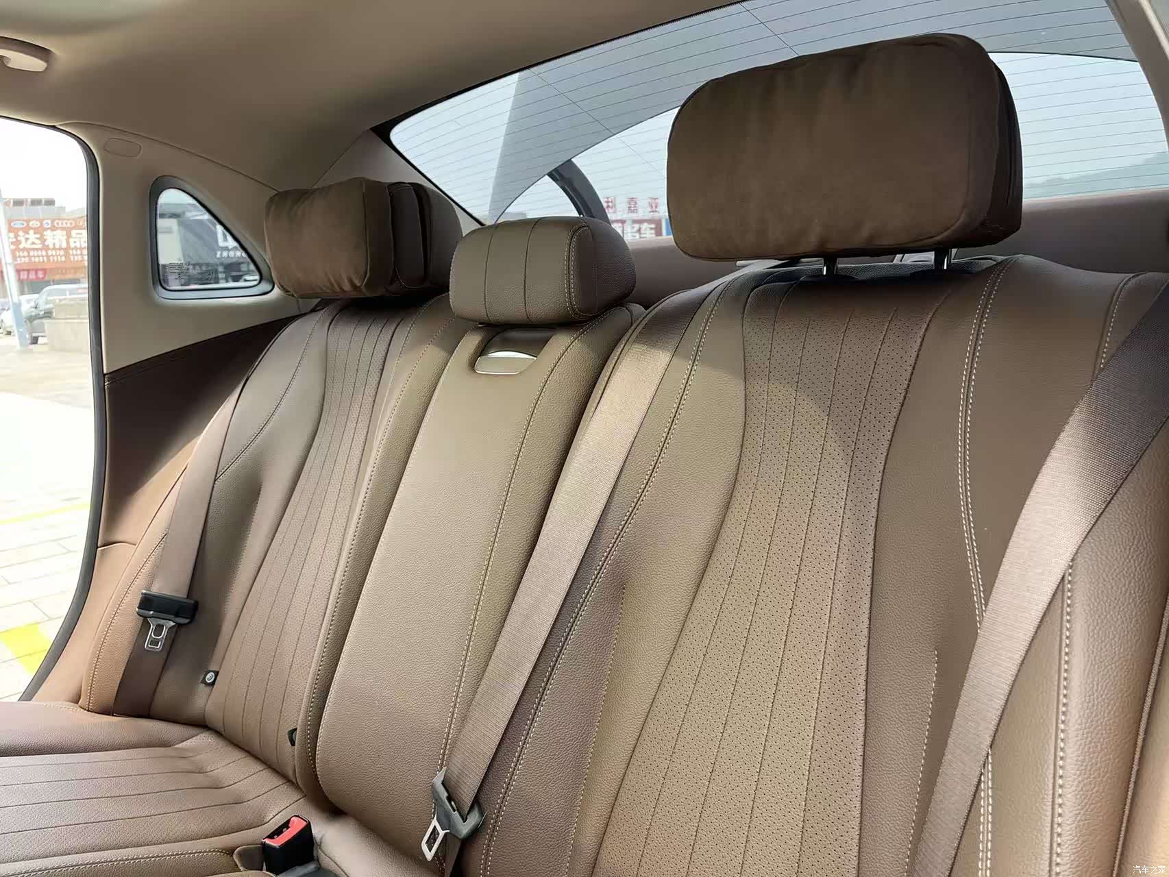 Mercedes-Benz E-Class, 2021 17
