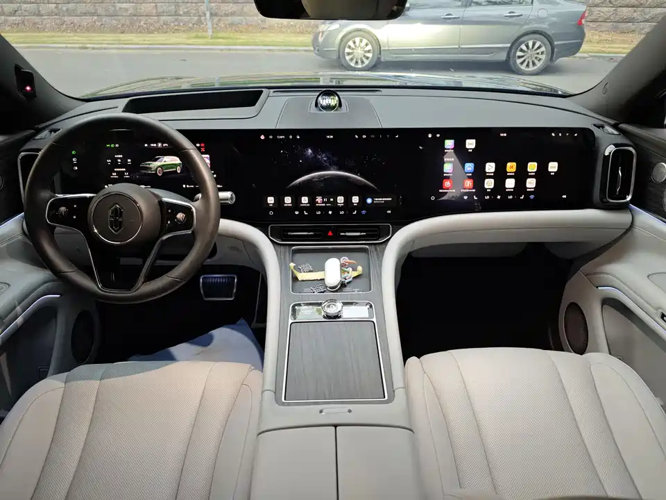 HarmonyOS Ask the world M9