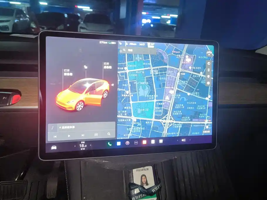 Tesla Model Y Tesla Model Y