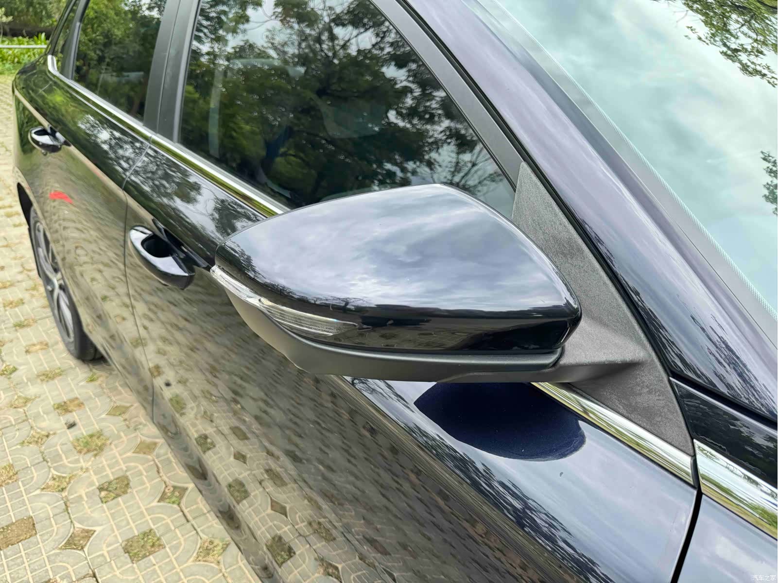 Geely Emgrand, 2022 31