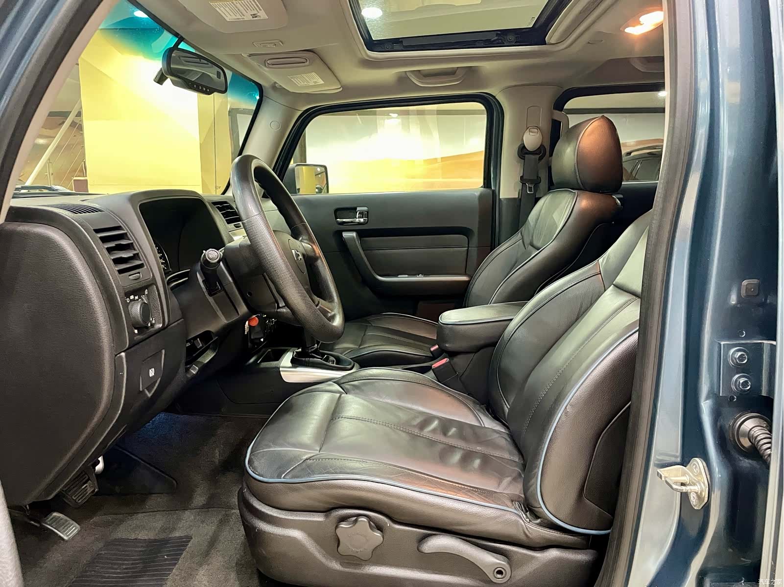 Hummer H3, 2006 8
