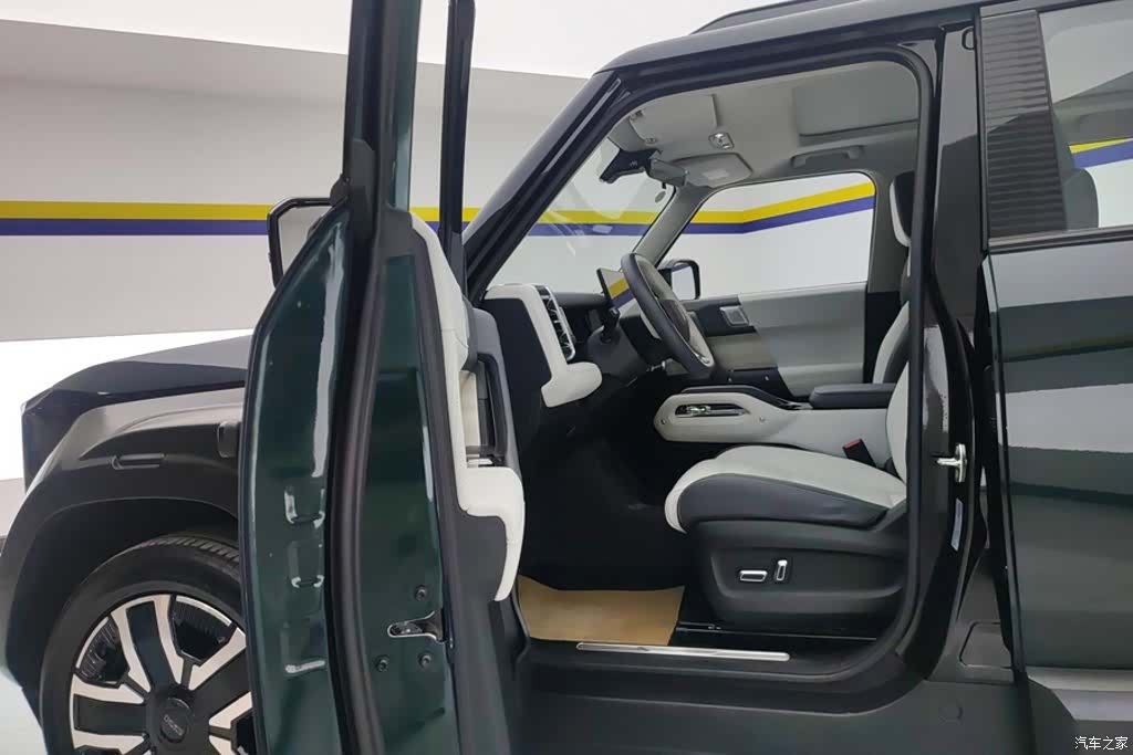 Chery iCAR, 2025 9
