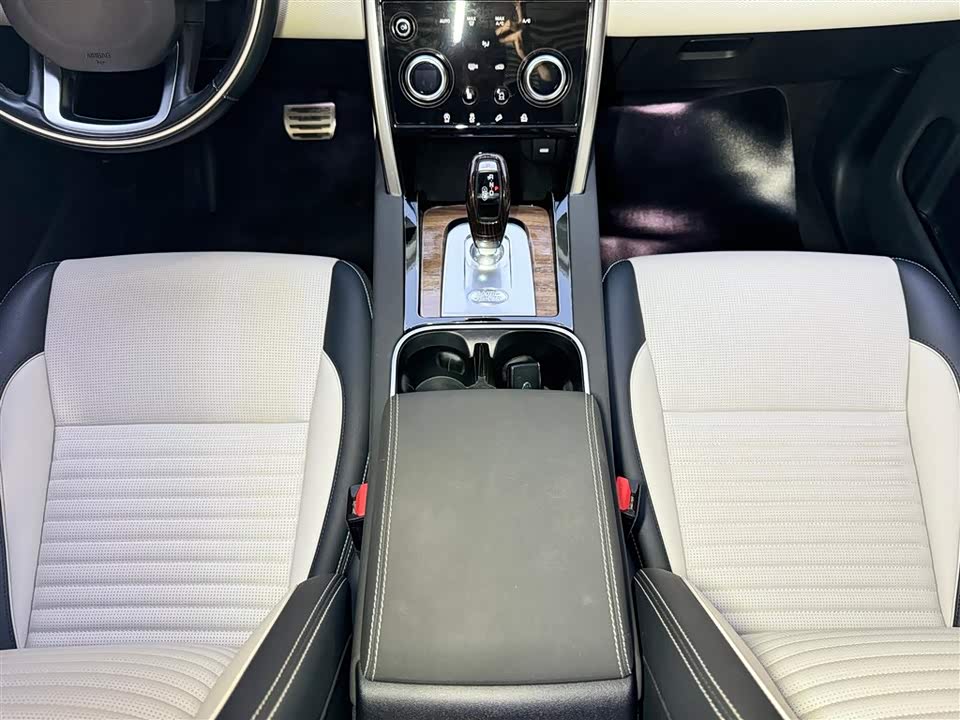 Land Rover Discover sports