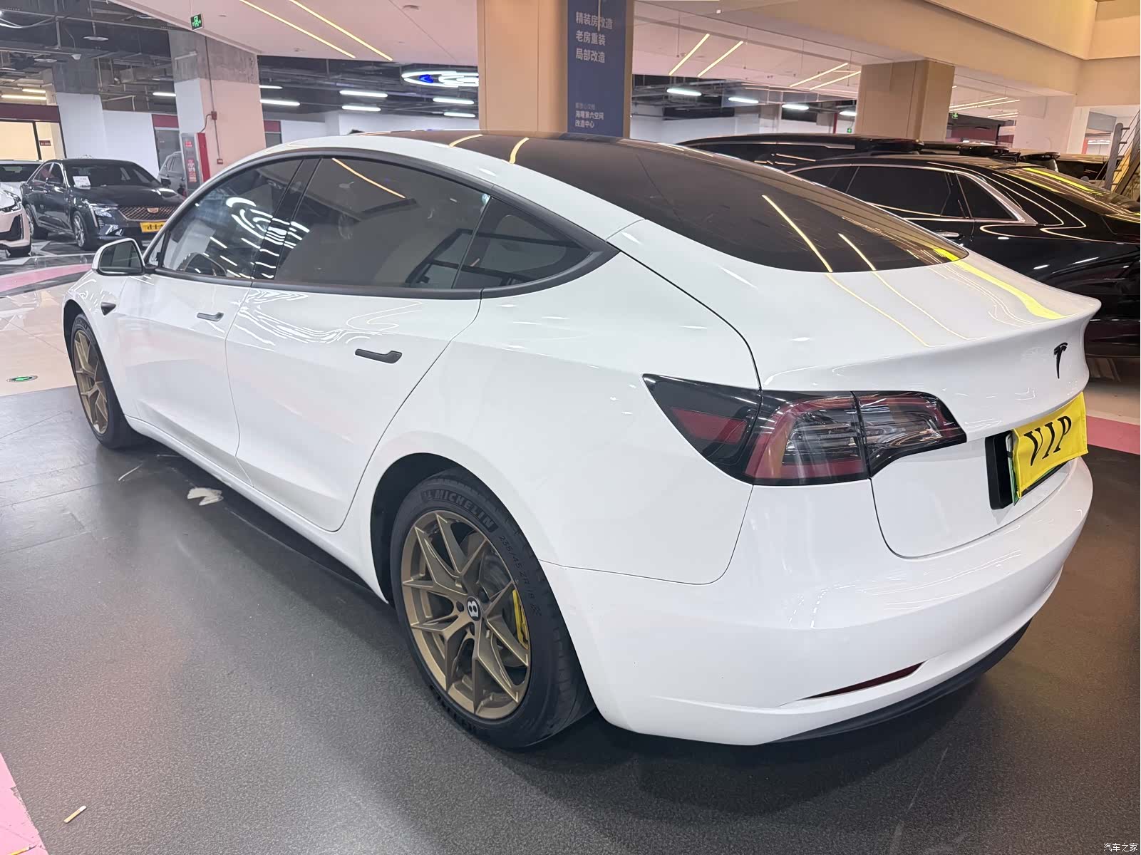 Tesla Model 3, 2020 17
