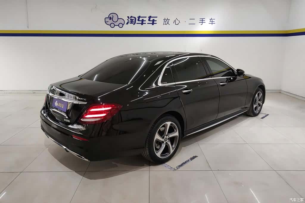 Mercedes-Benz E-Class, 2020 3