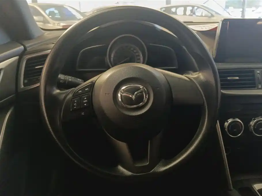 Mazda CX-4