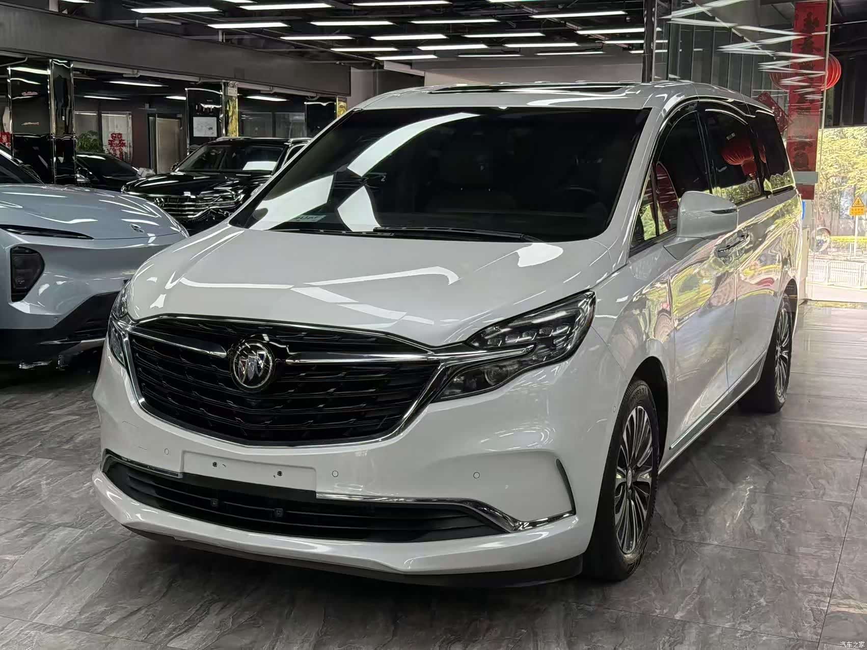 Buick GL8, 2021 1