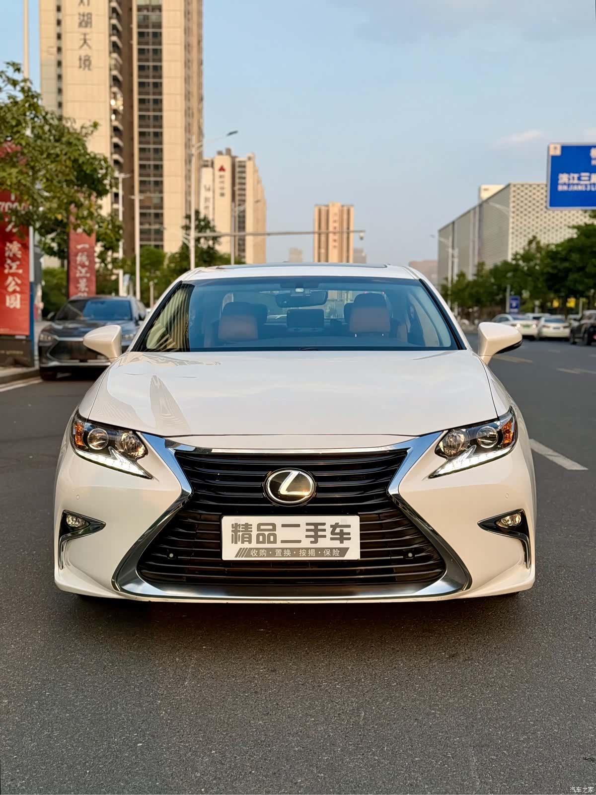 Lexus ES, 2016 2