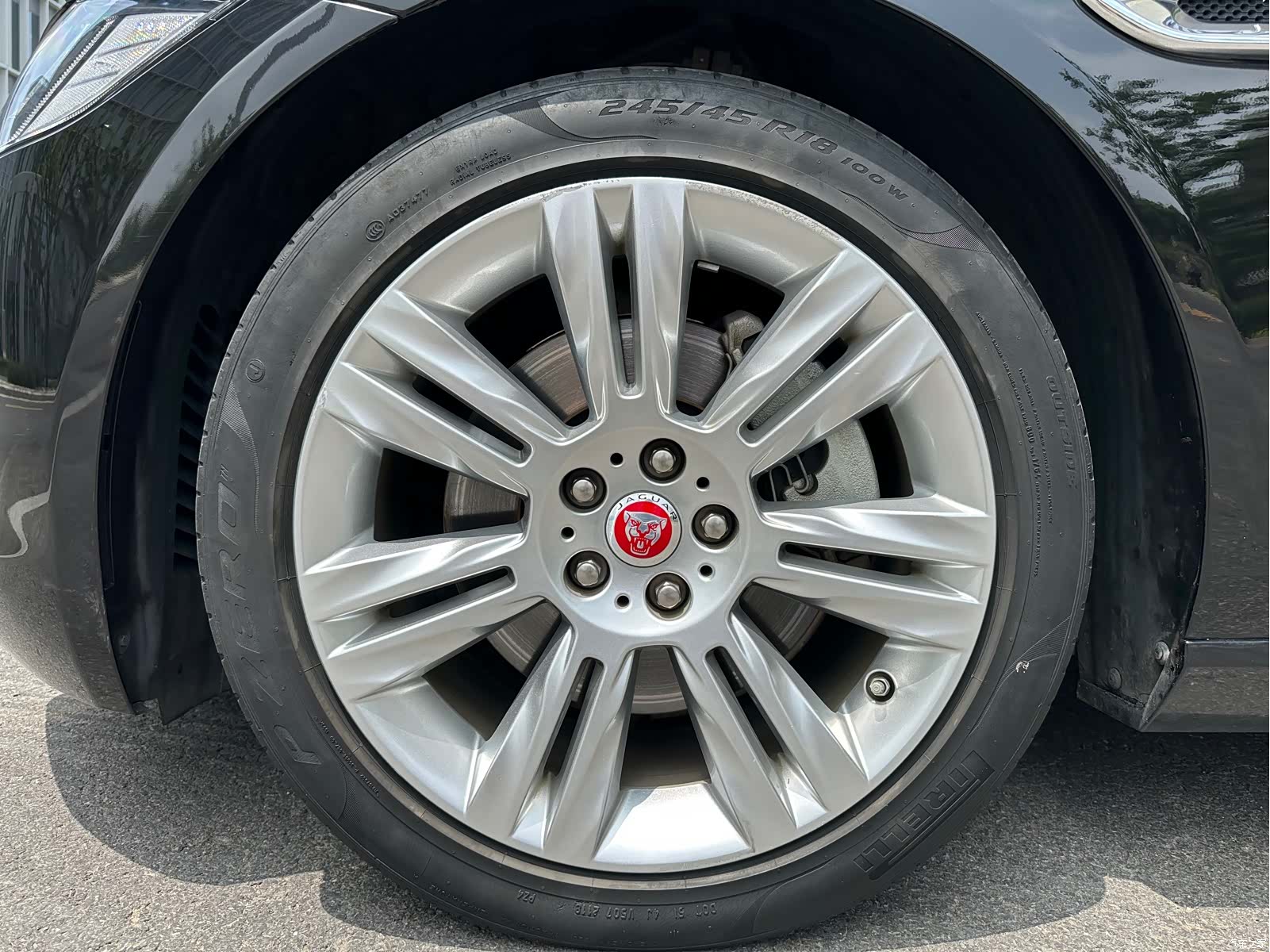 Land Rover XFL, 2018 41