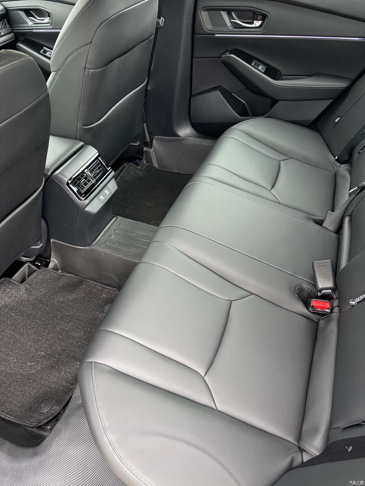 Honda Accord, 2026 4