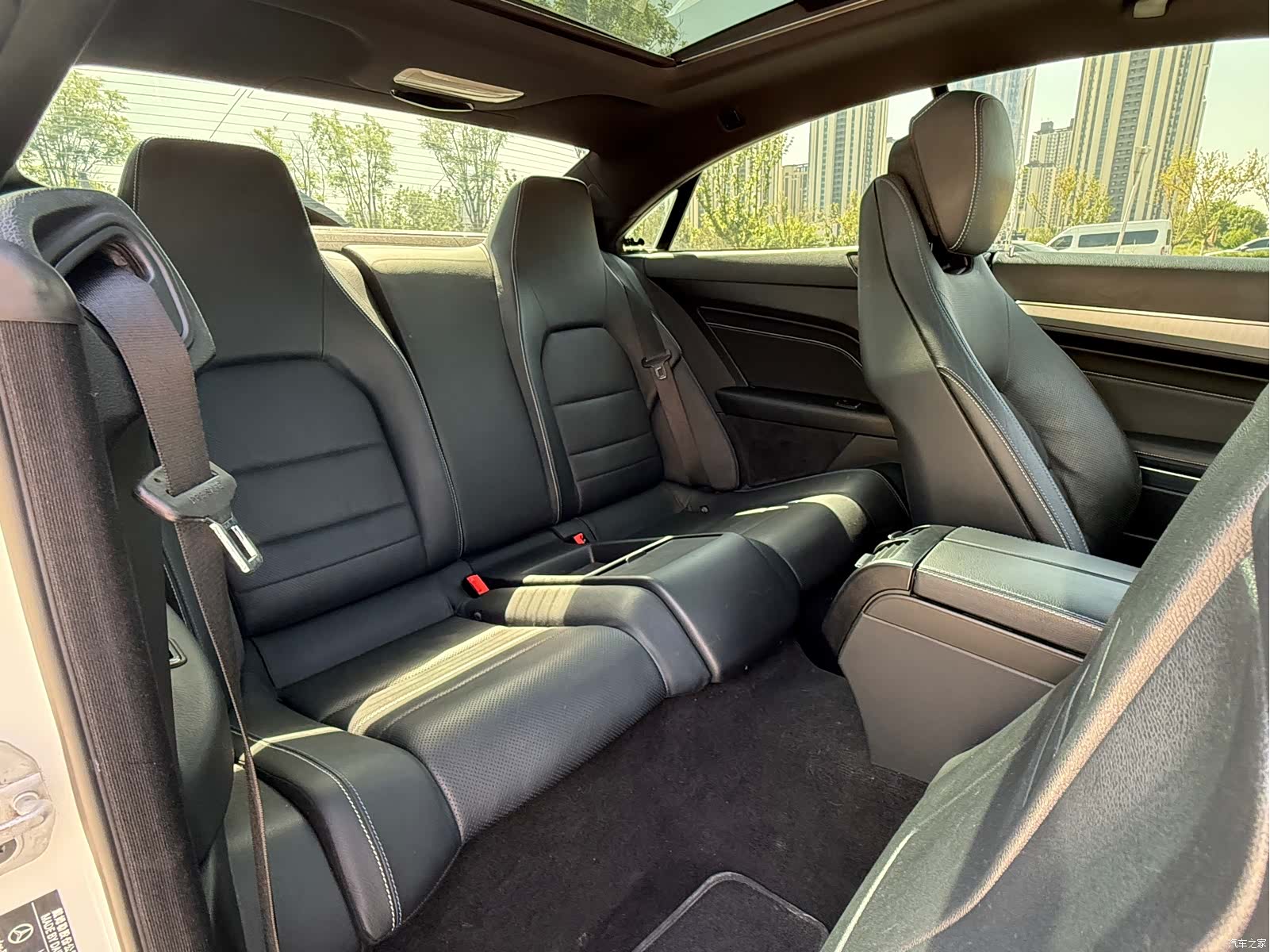 Mercedes-Benz E-Class, 2016 8