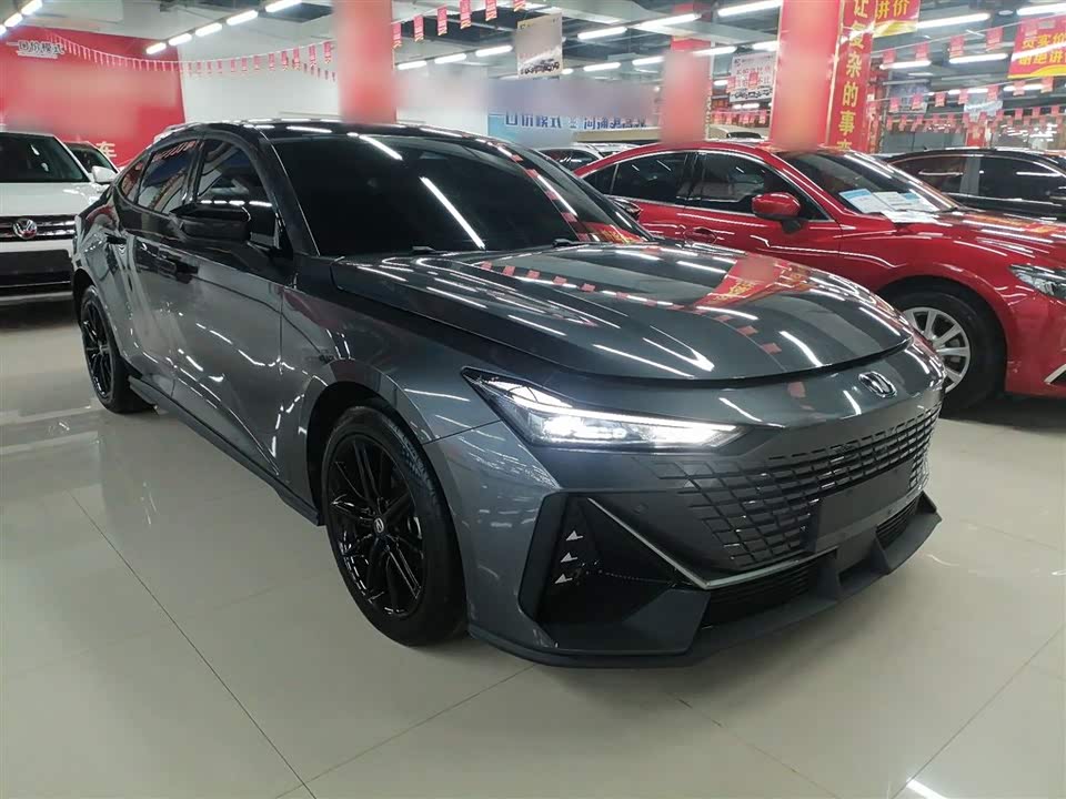 Changan UNI-V