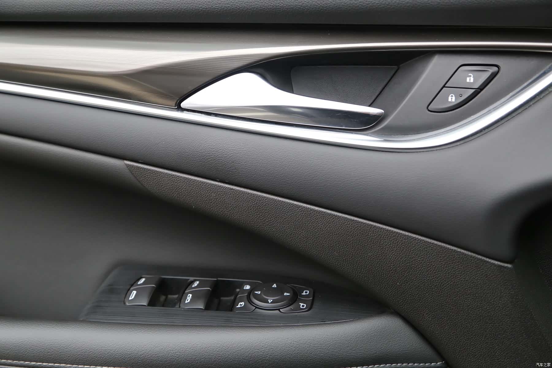 Buick LaCrosse, 2022 12