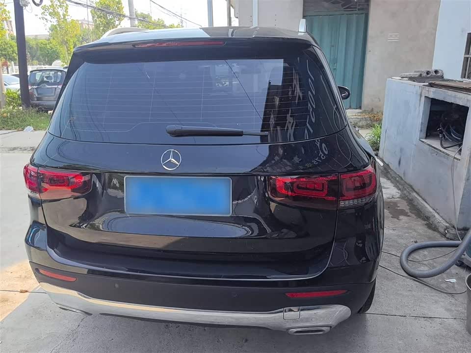 Mercedes-Benz GLB Mercedes-Benz GLB