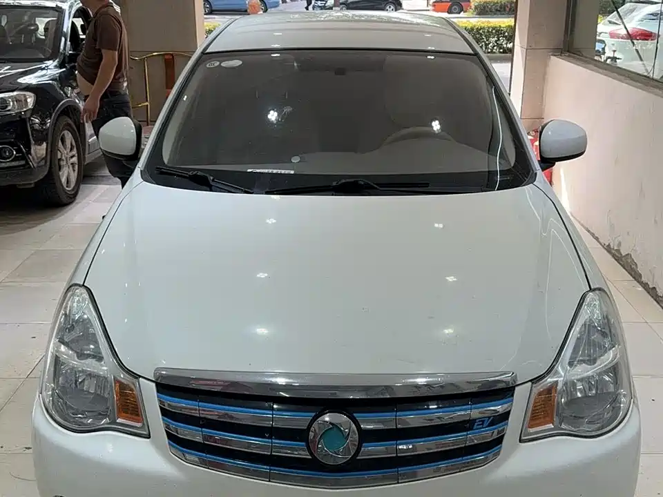 Dongfeng Junfeng E11K