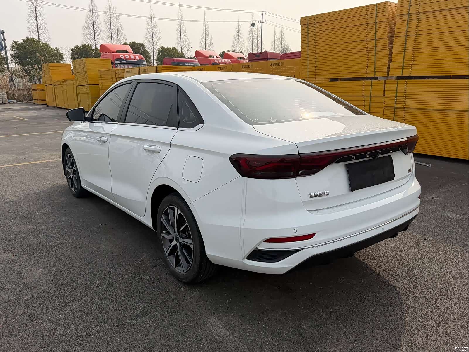 Geely Emgrand, 2021 6