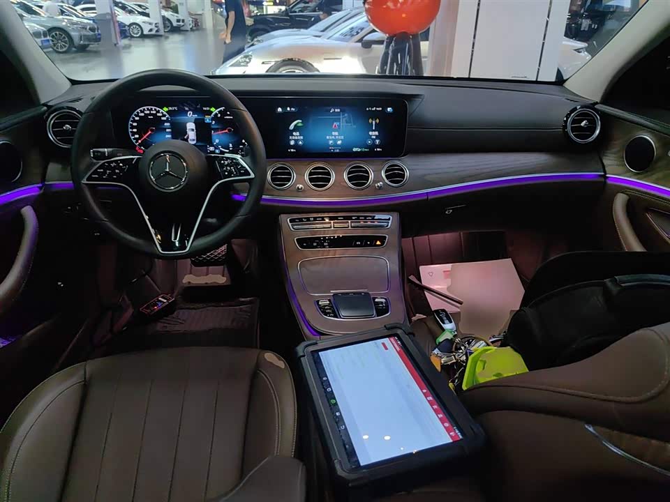 Mercedes-Benz E-class Mercedes-Benz E-class