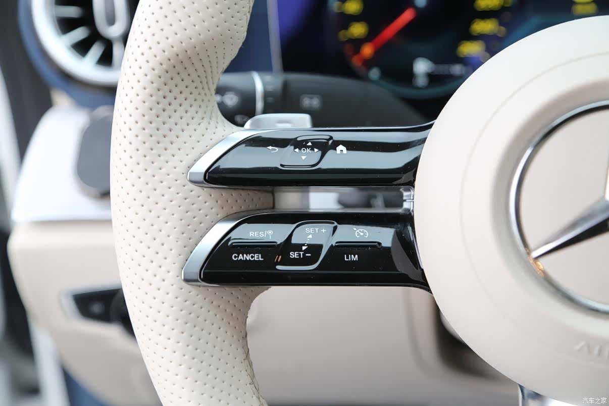 Mercedes-Benz E-Class, 2021 10