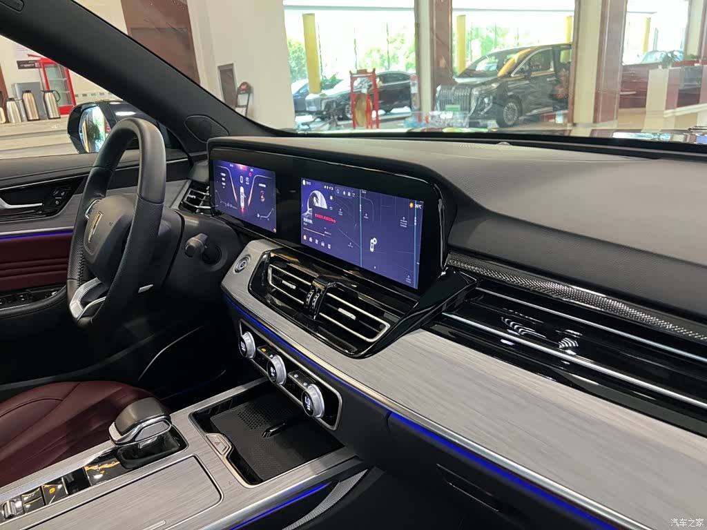 Hongqi HS5, 2024 15
