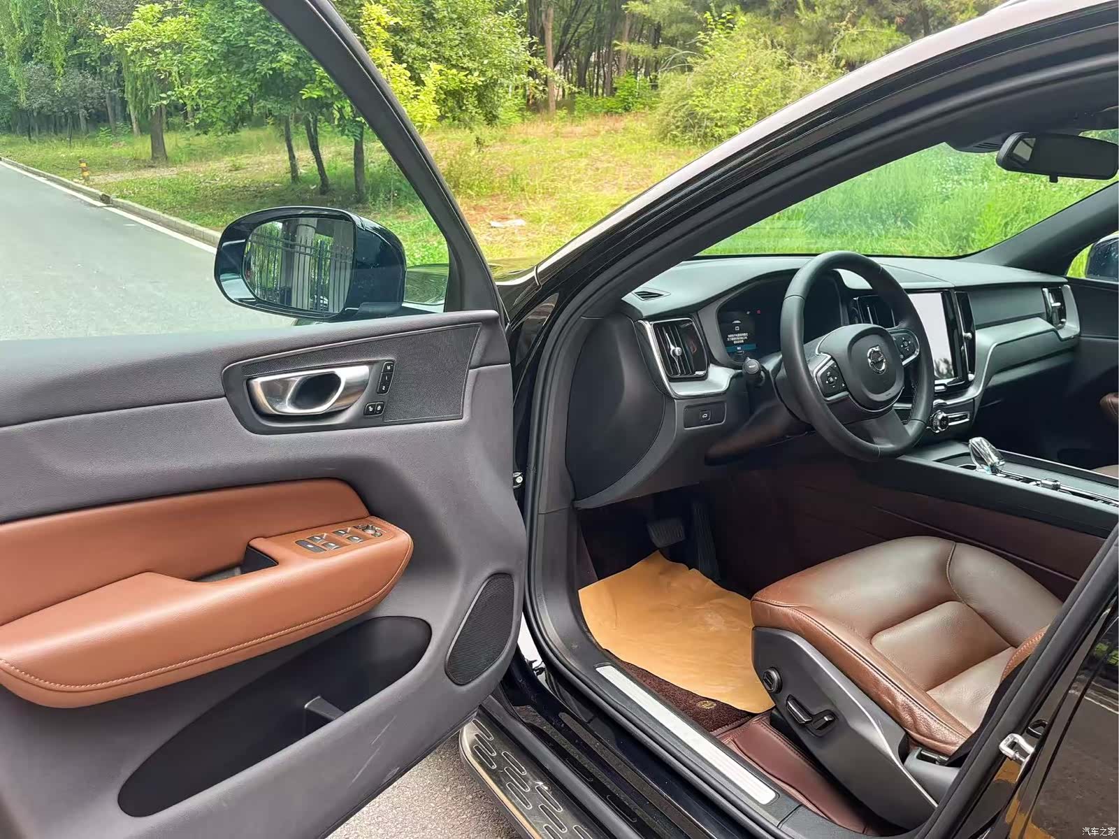 Volvo XC60, 2023 11