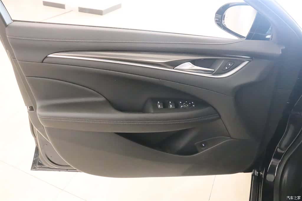 Buick LaCrosse, 2021 11