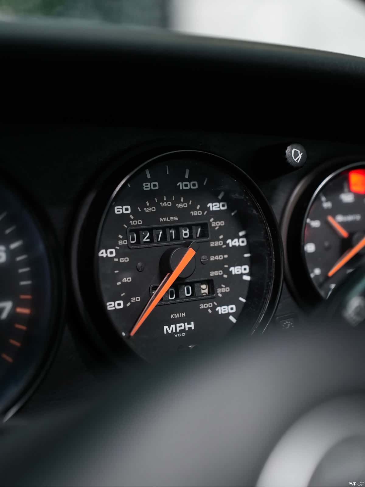 Porsche 911, 2003 13