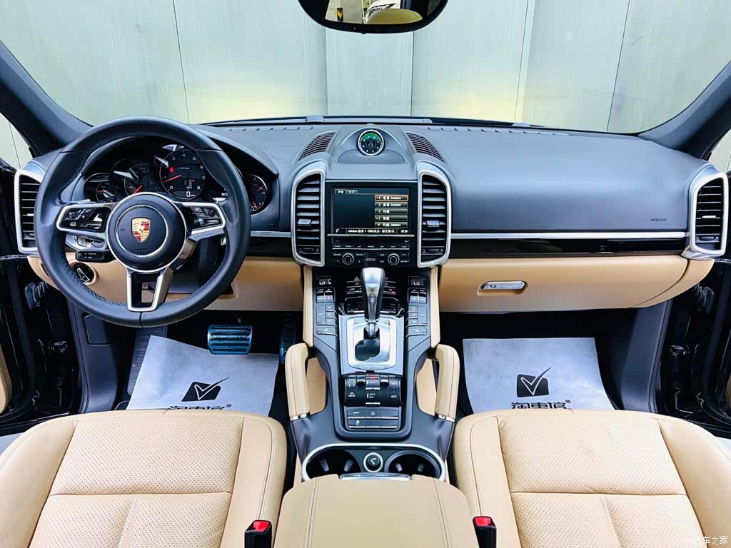Porsche Cayenne, 2015 9